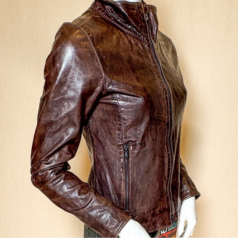 M0851 women brown leather jacket